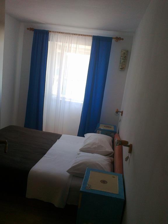 Apartment Mira Baska  Ngoại thất bức ảnh